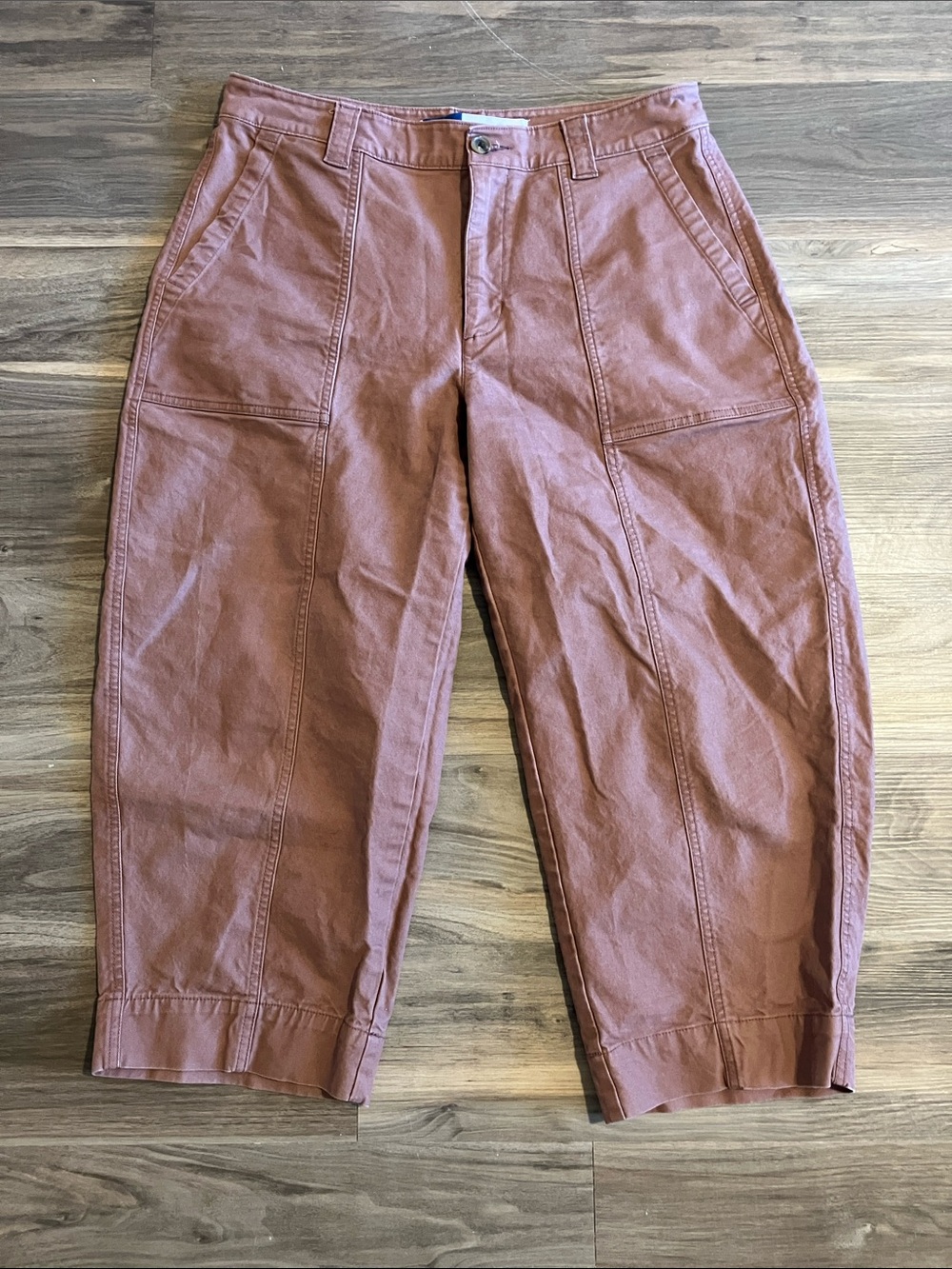 Old Navy Women's Utility Barrel Leg Pants